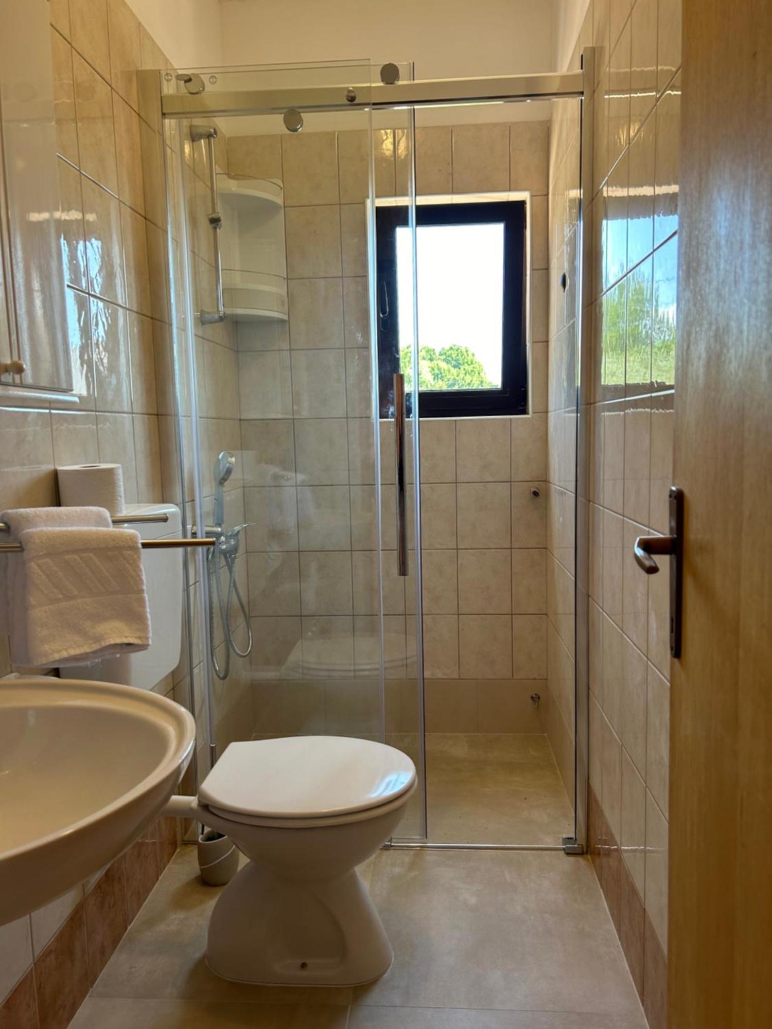 Apartmani Anamar Supetarska Draga Esterno foto